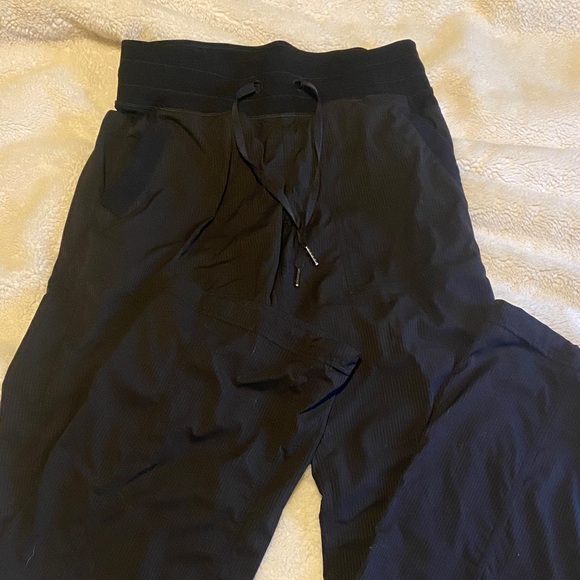 lululemon athletica Black Pants - Picture 1 of 2